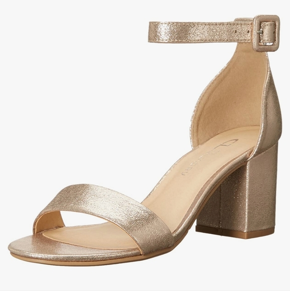 CL by Chinese Laundry Jody Gold Block Heel Sandals Shoes Women's 6.5 NIB - Picture 2 of 11